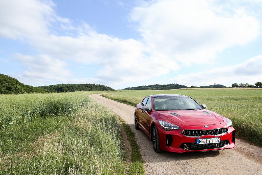  Kia Stinger GT (CK) 2017 года  (WW) (фото 45 из 106)